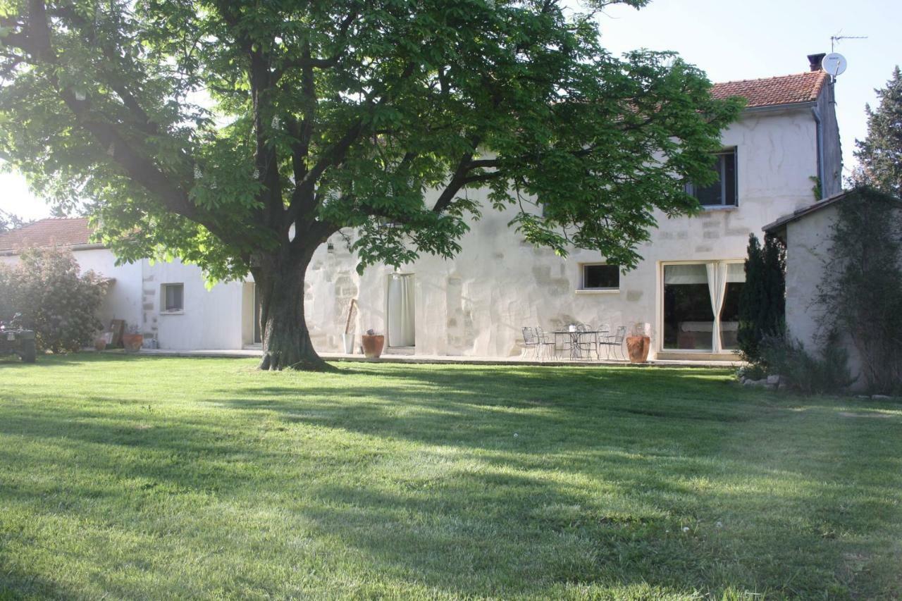 Villa Le Petit Mas En Provence Avec Piscine Barbentane Exterior foto